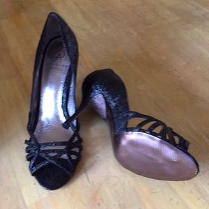 Evening shoe. Brand new. Flattering, beautiful and sparkly!